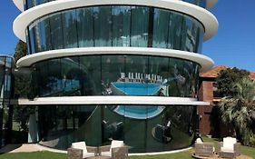 Don Hotel